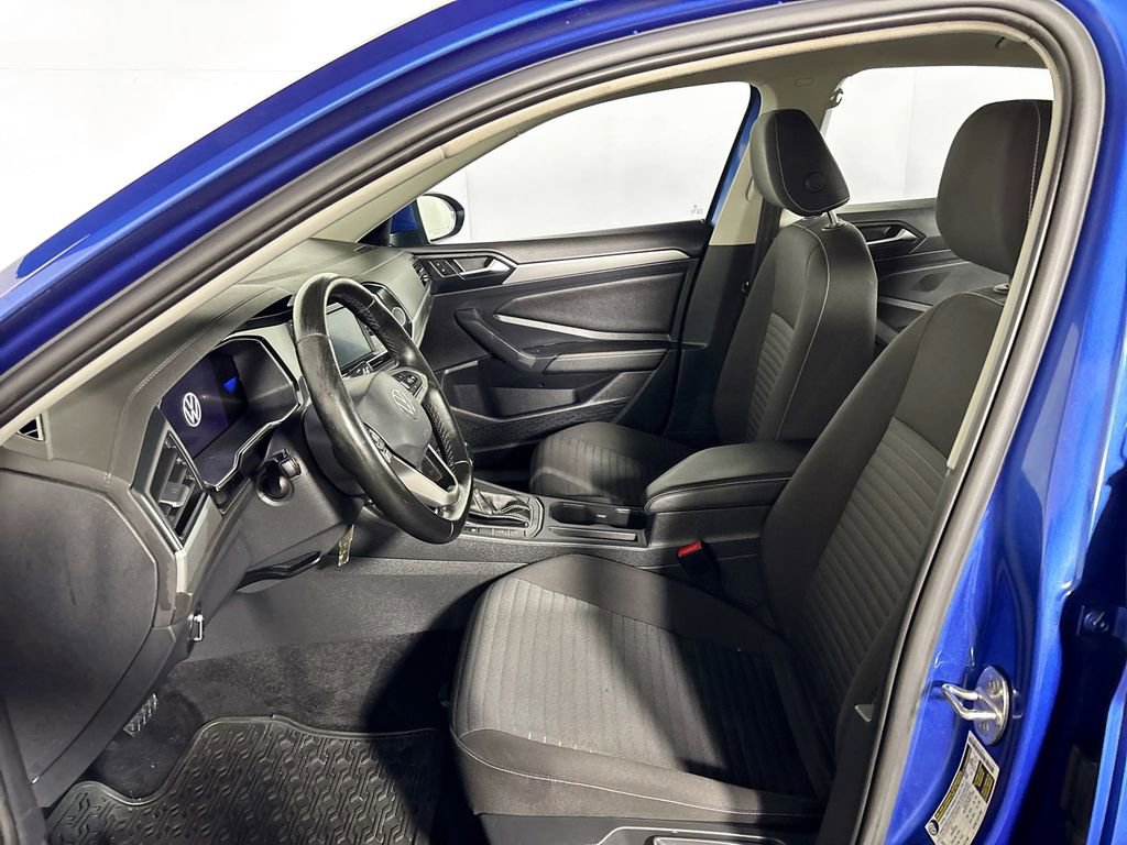 Certified 2022 Volkswagen Jetta S image 11