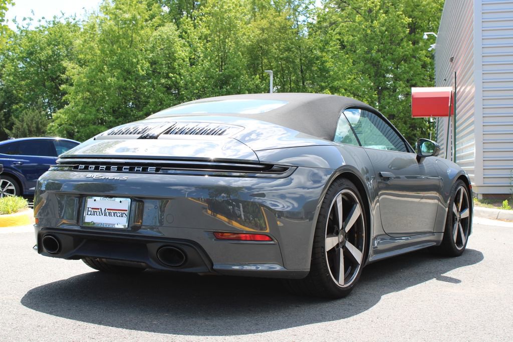 Used 2025 Porsche 911 Carrera S Cabriolet RWD image 8