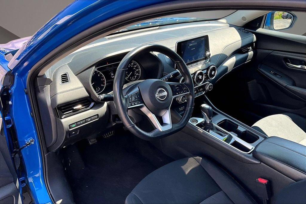 Certified 2024 Nissan Sentra SV w/ All-Weather Package FWD image 17