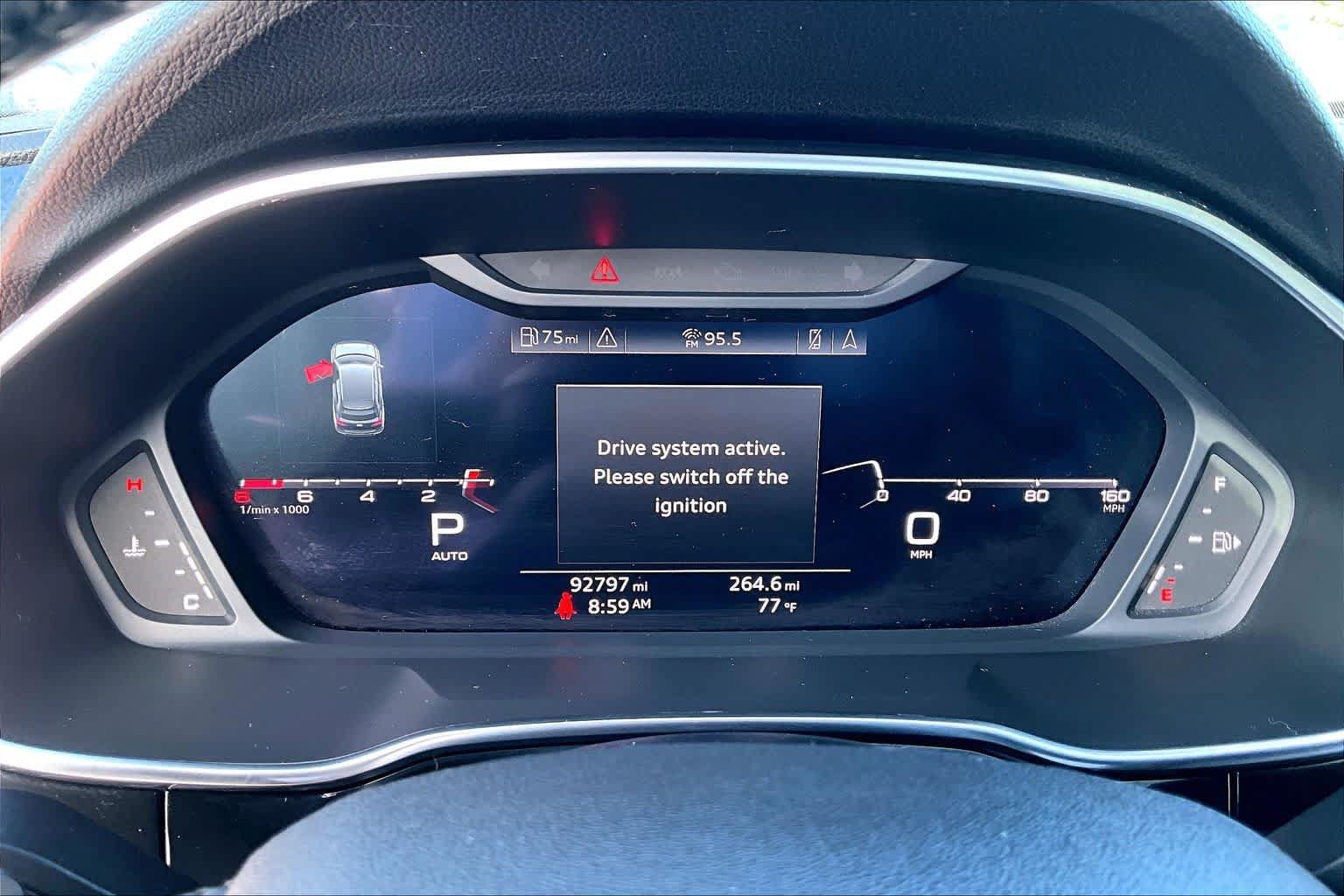 Used 2019 Audi Q3 2.0T Premium Plus w/ Premium Plus Package AWD/4WD image 26