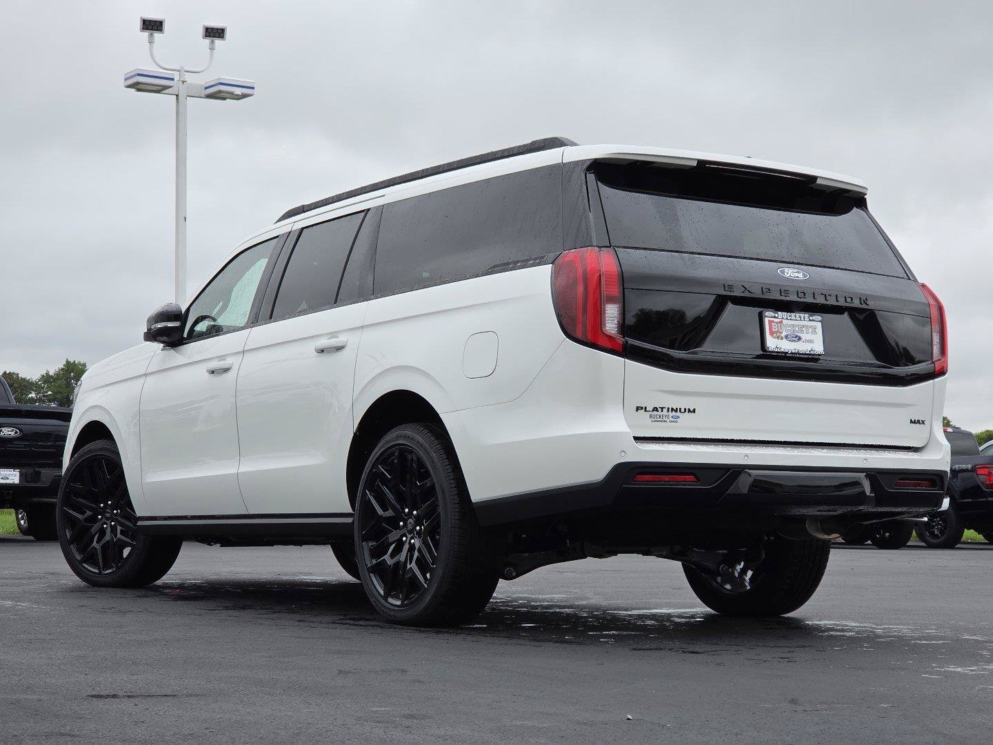 New 2027 Ford Expedition Max Platinum w/ Stealth Performance Package AWD/4WD image 16