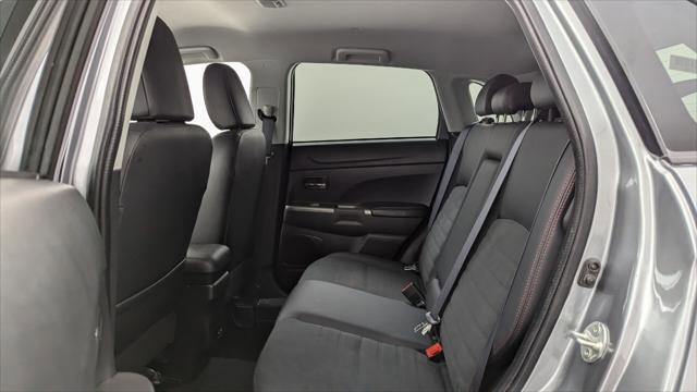 Used 2025 Mitsubishi Outlander Sport AWD image 17