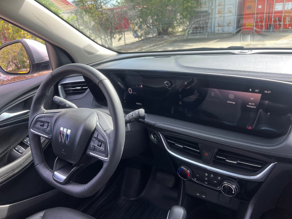 Used 2024 Buick Encore GX Sport Touring w/ Experience Buick Package image 28