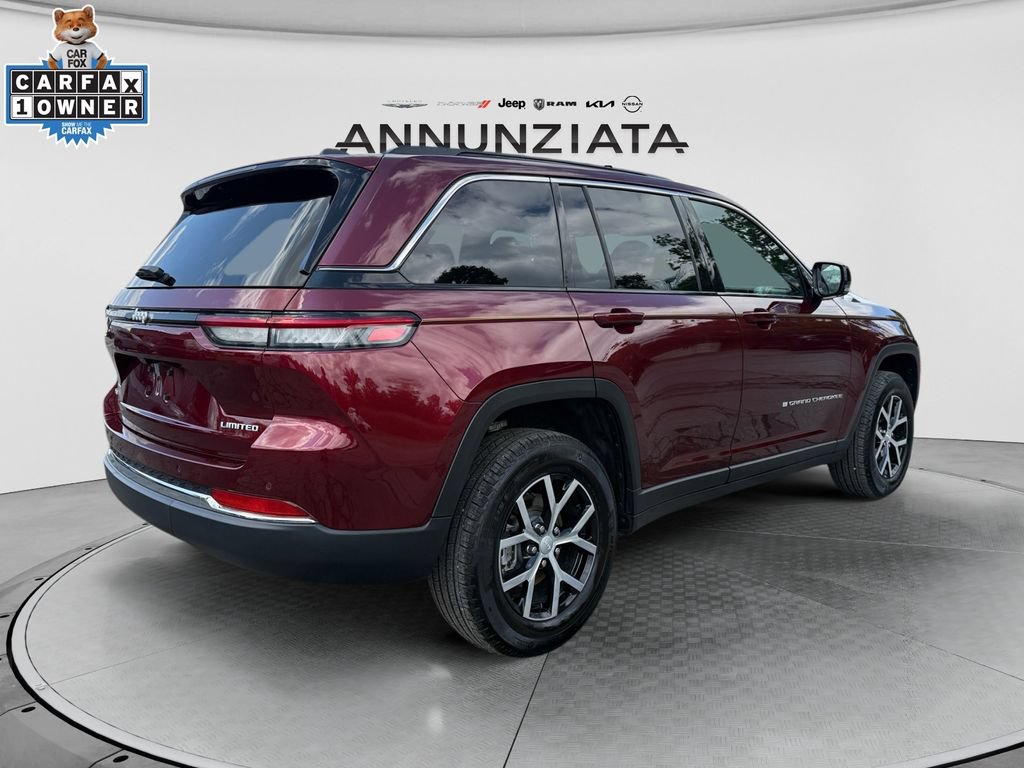 Used 2025 Jeep Grand Cherokee Limited AWD/4WD image 5