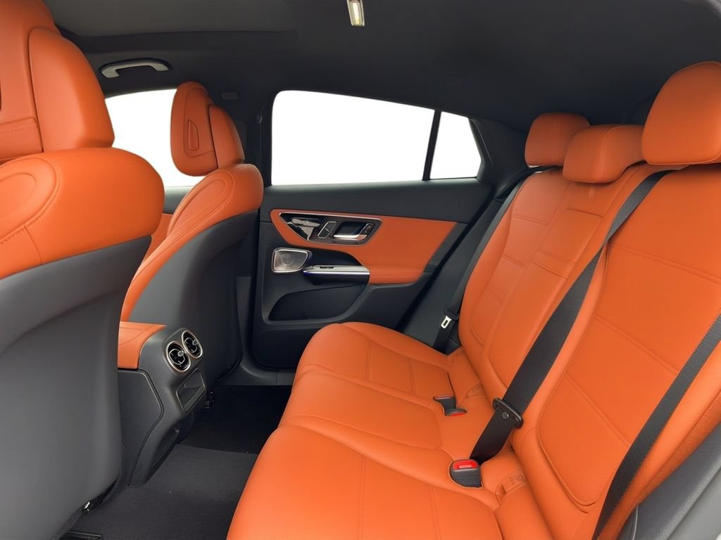New 2027 Mercedes-Benz GLC 300 4MATIC image 7