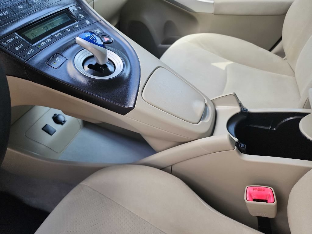 Used 2010 Toyota Prius Two FWD image 20