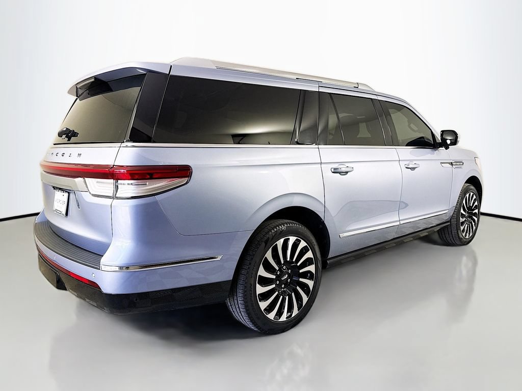 Used 2023 Lincoln Navigator L Black Label AWD/4WD image 5