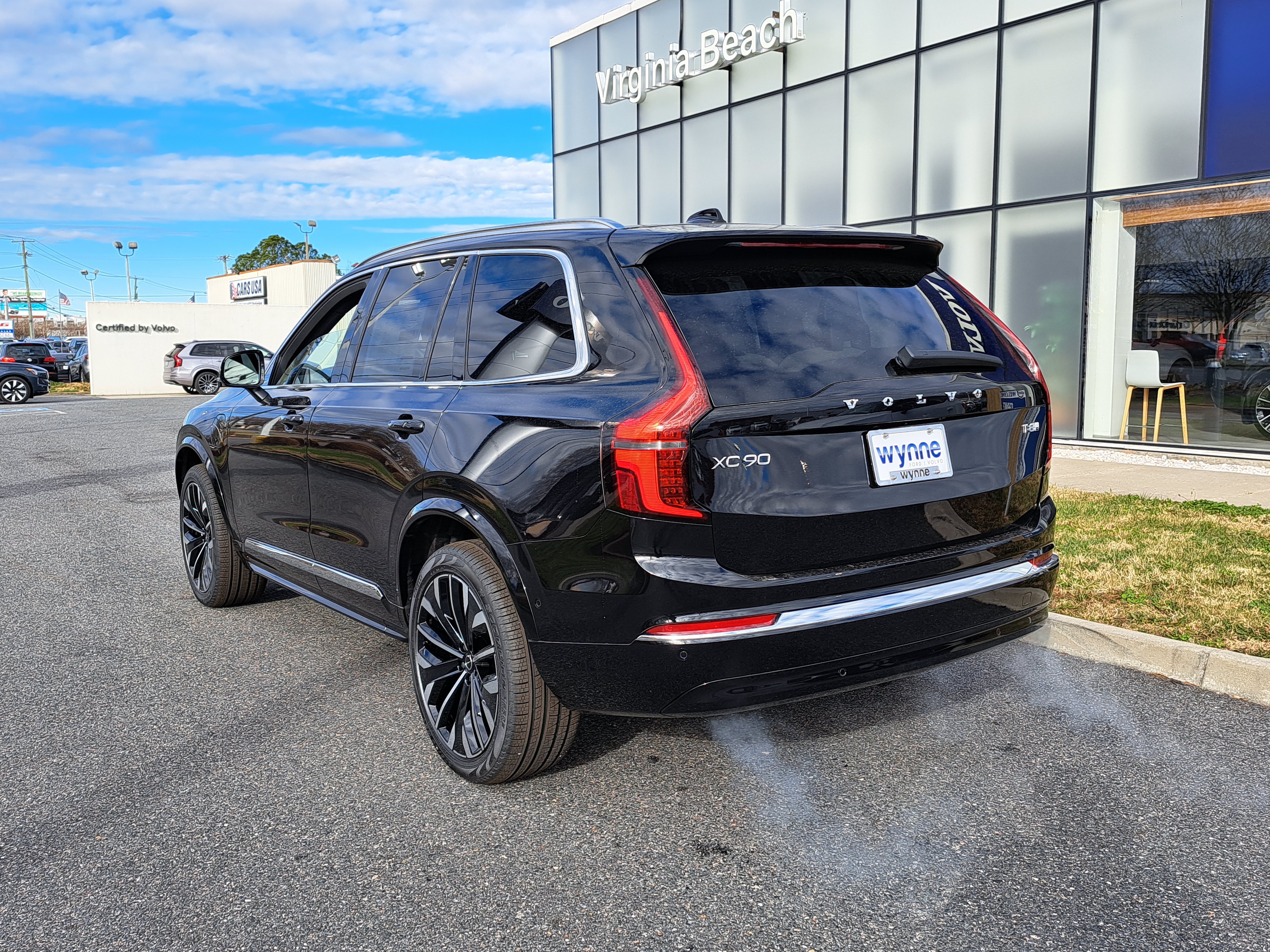 New 2026 Volvo XC90 T8 Plus AWD/4WD image 4