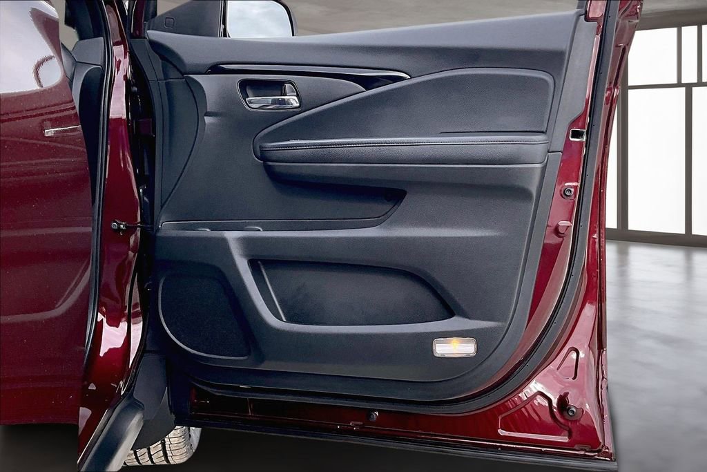 Certified 2021 Honda Passport Elite image 28