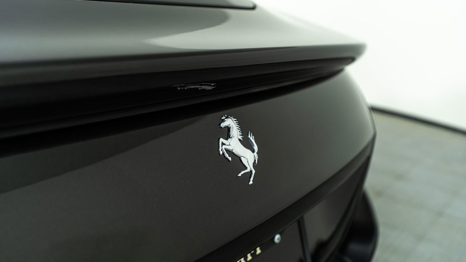 Certified 2025 Ferrari Roma Spider RWD image 15