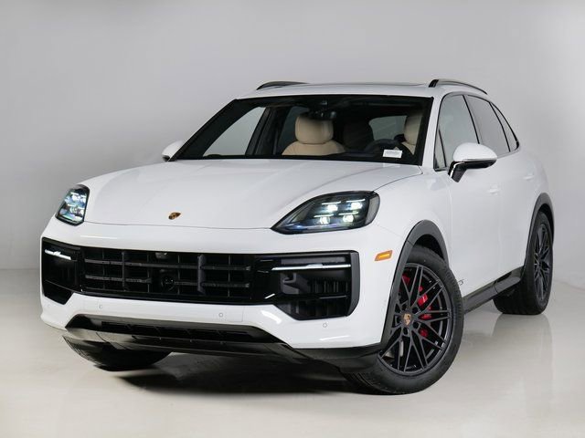 New 2026 Porsche Cayenne GTS image 1