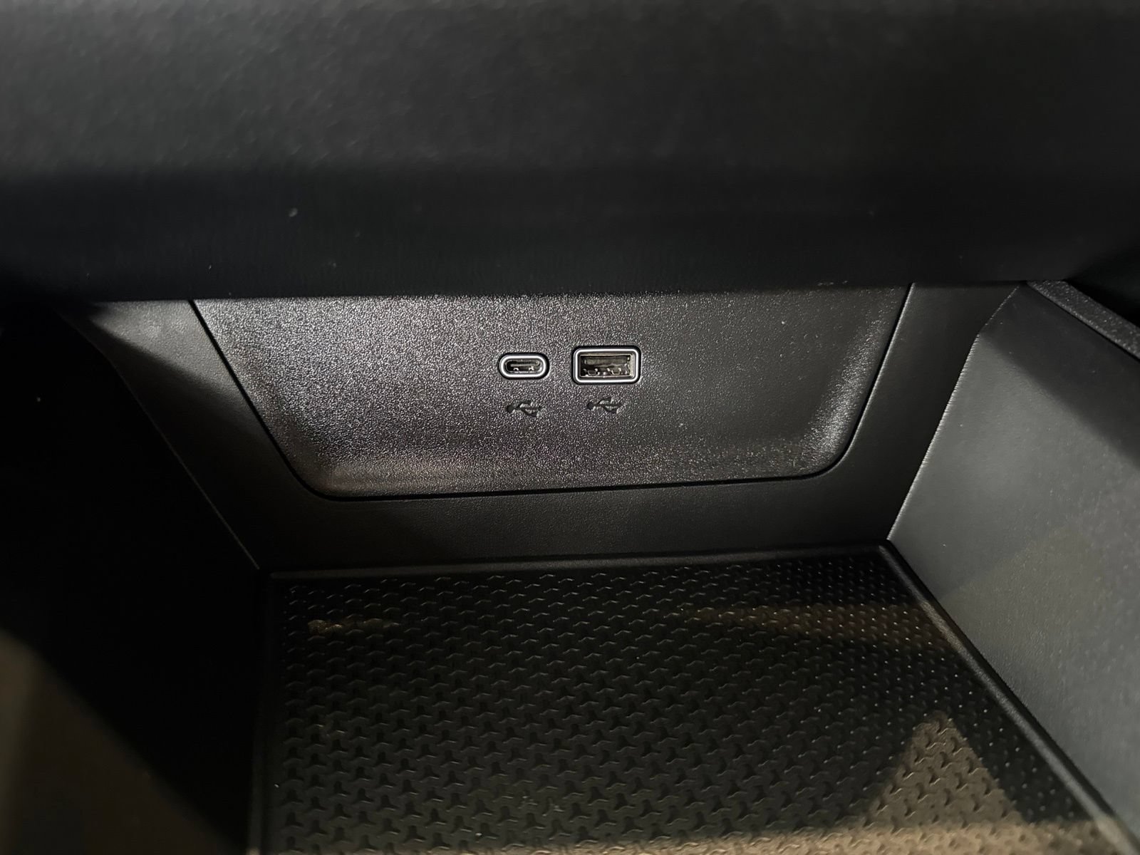 New 2027 Chevrolet Equinox LT FWD image 24