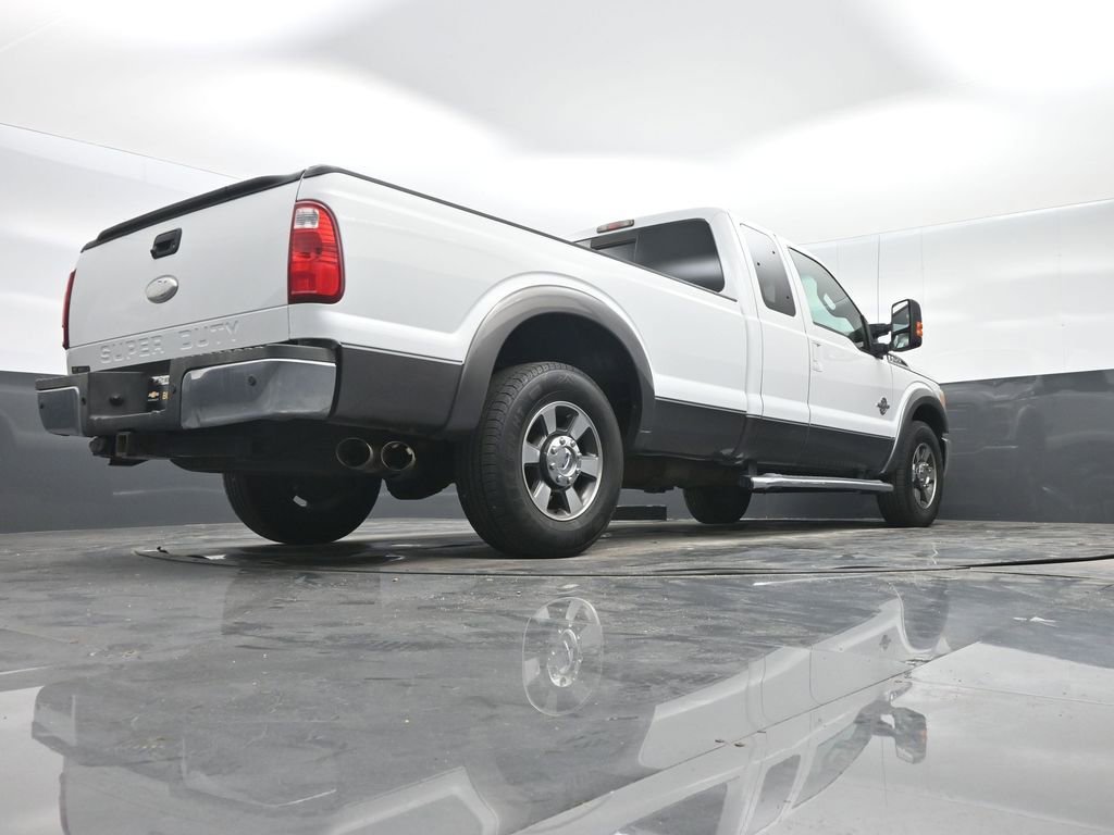 Used 2011 Ford F250 Lariat w/ Lariat Interior Pkg image 25
