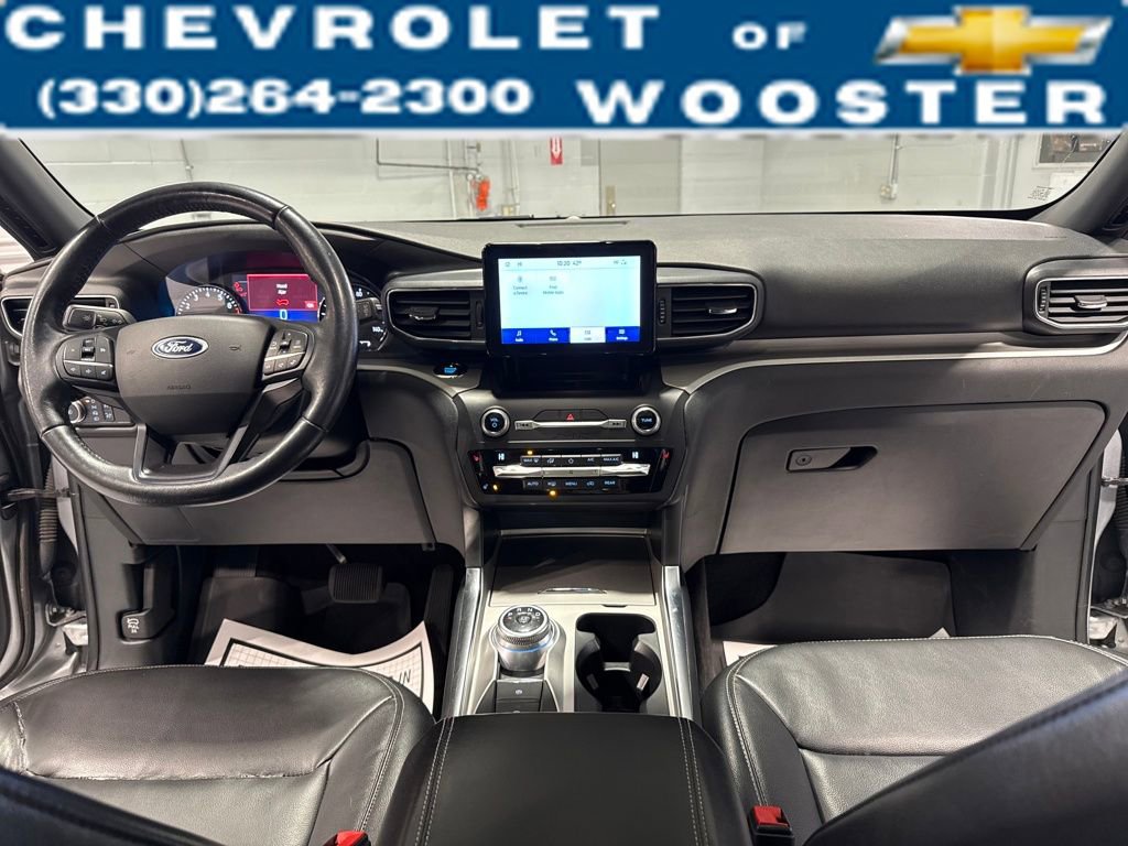 Used 2020 Ford Explorer XLT w/ Equipment Group 202A image 30