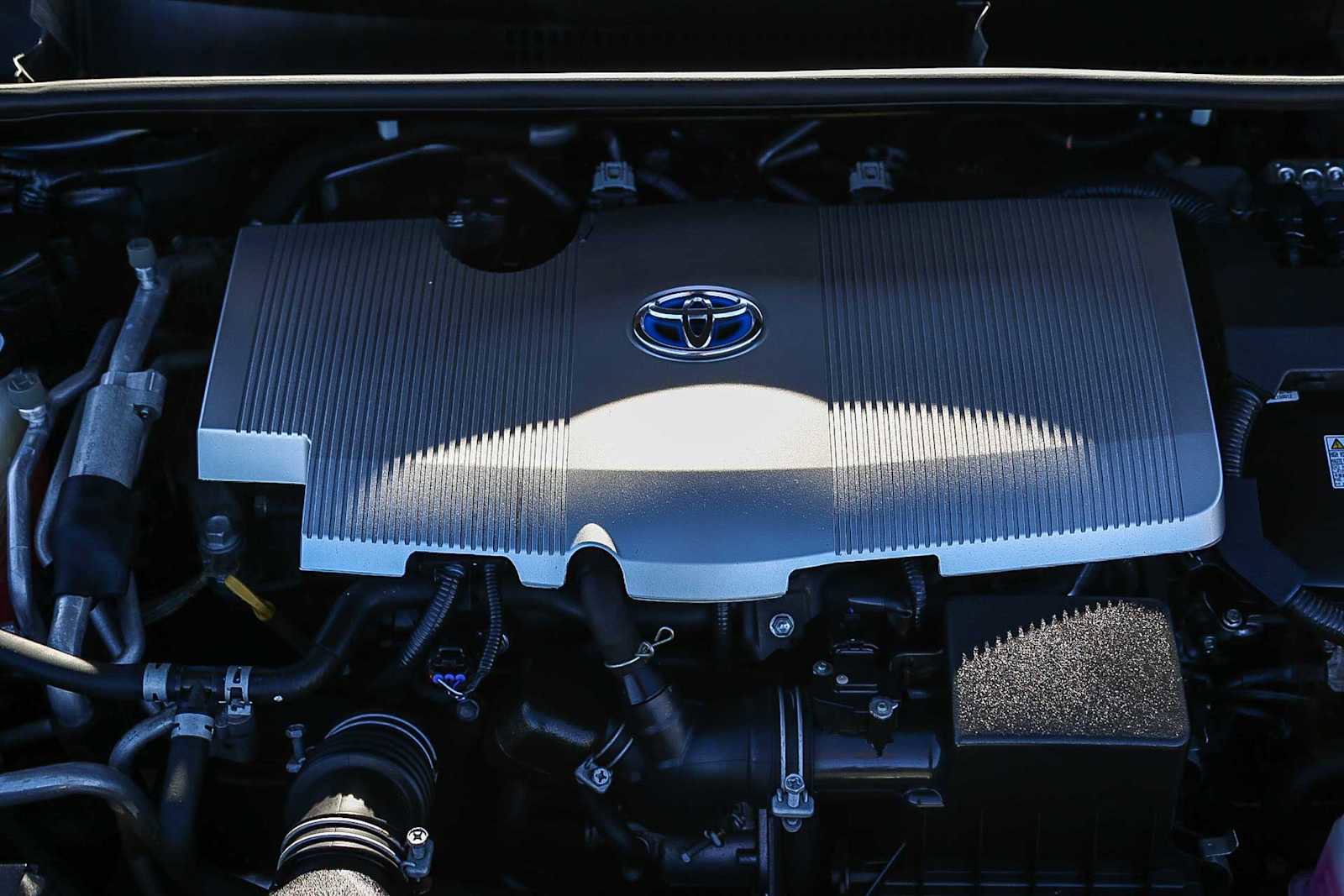 Used 2017 Toyota Prius Prime Premium w/ Carpet Mat Package image 24