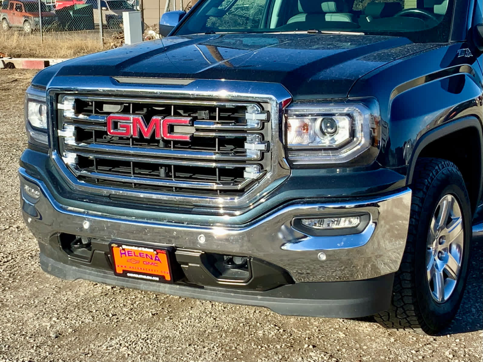 Used 2018 GMC Sierra 1500 SLT w/ SLT Preferred Package image 9