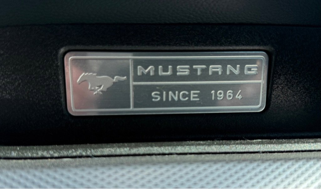 Used 2016 Ford Mustang Coupe image 12