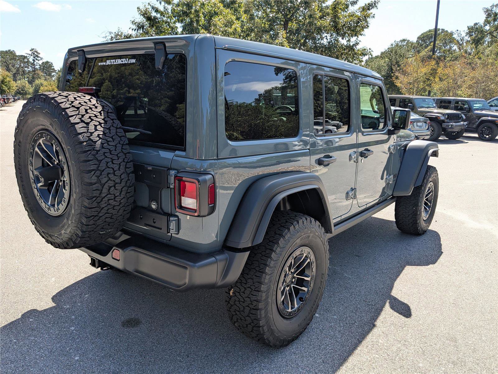 New 2025 Jeep Wrangler Willys image 6