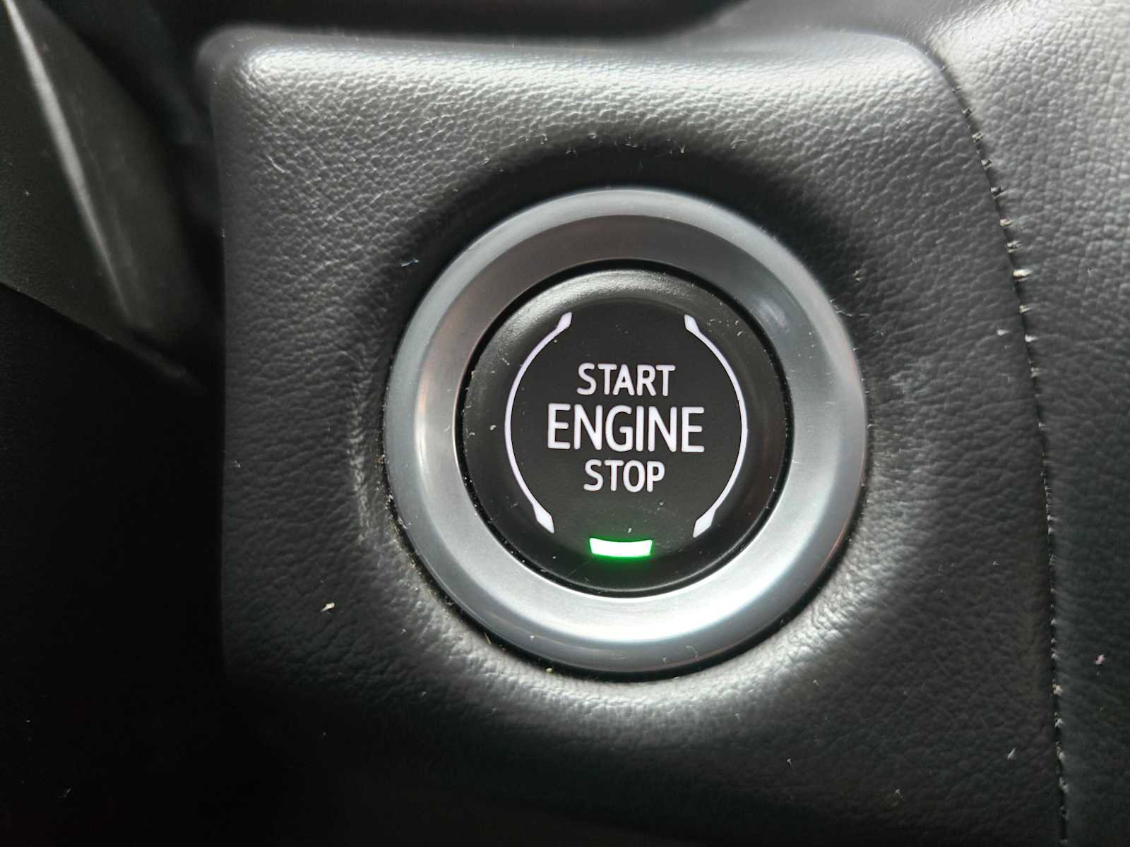 Used 2021 Chevrolet Suburban RST w/ Rear Media and Nav Package image 37