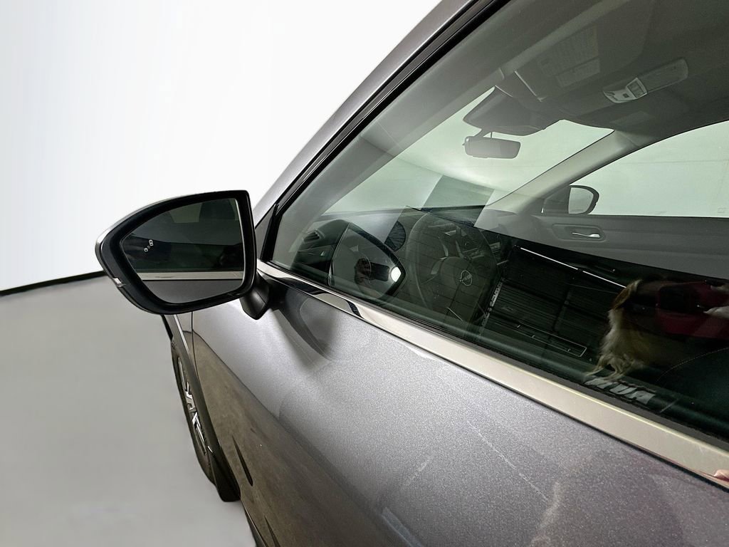 Used 2024 Nissan Pathfinder SL image 40