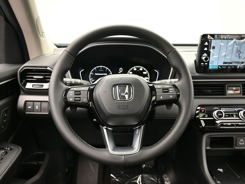New 2025 Honda Pilot Touring image 45