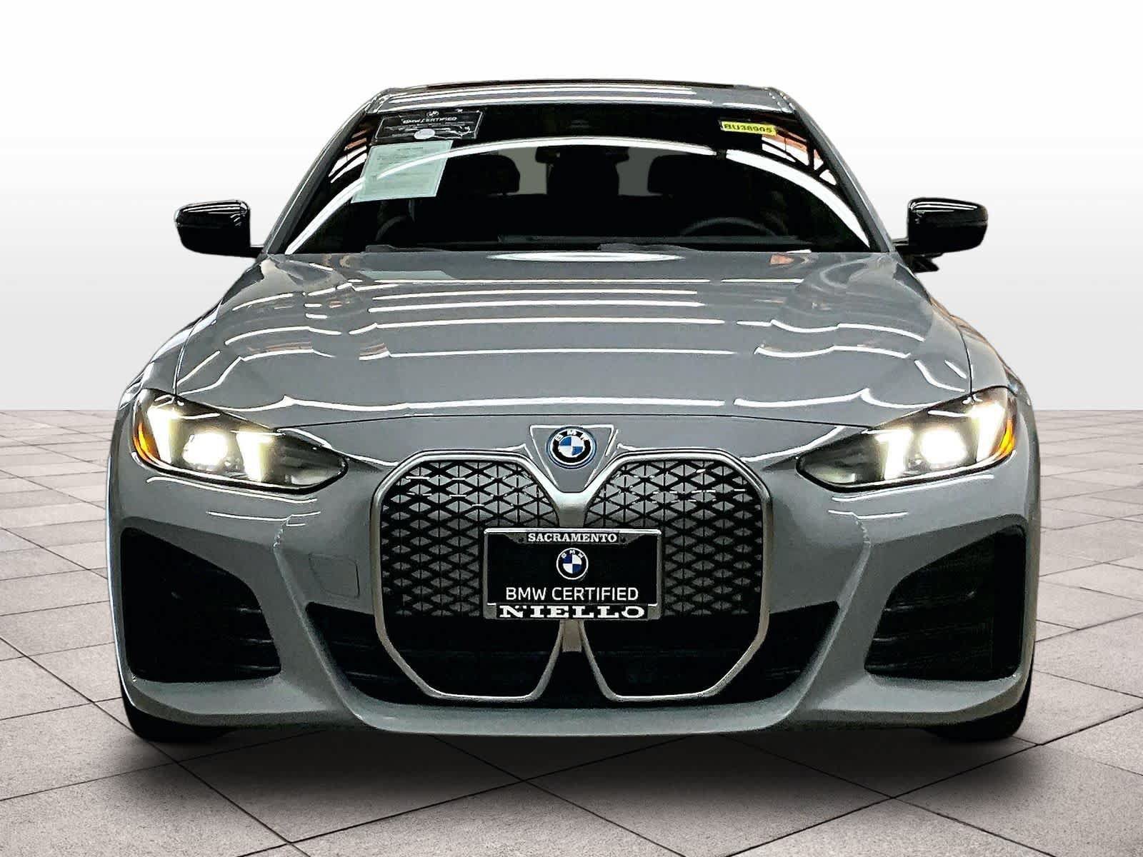 Used 2025 BMW i4 eDrive40 w/ M Sport Package RWD image 3