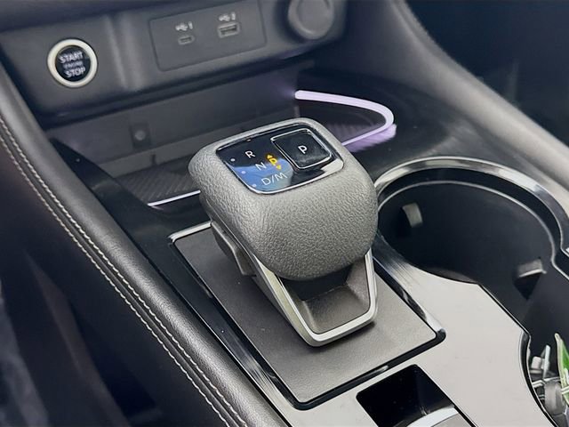 Used 2022 Nissan Rogue Platinum w/ Head-Up Display Package image 17