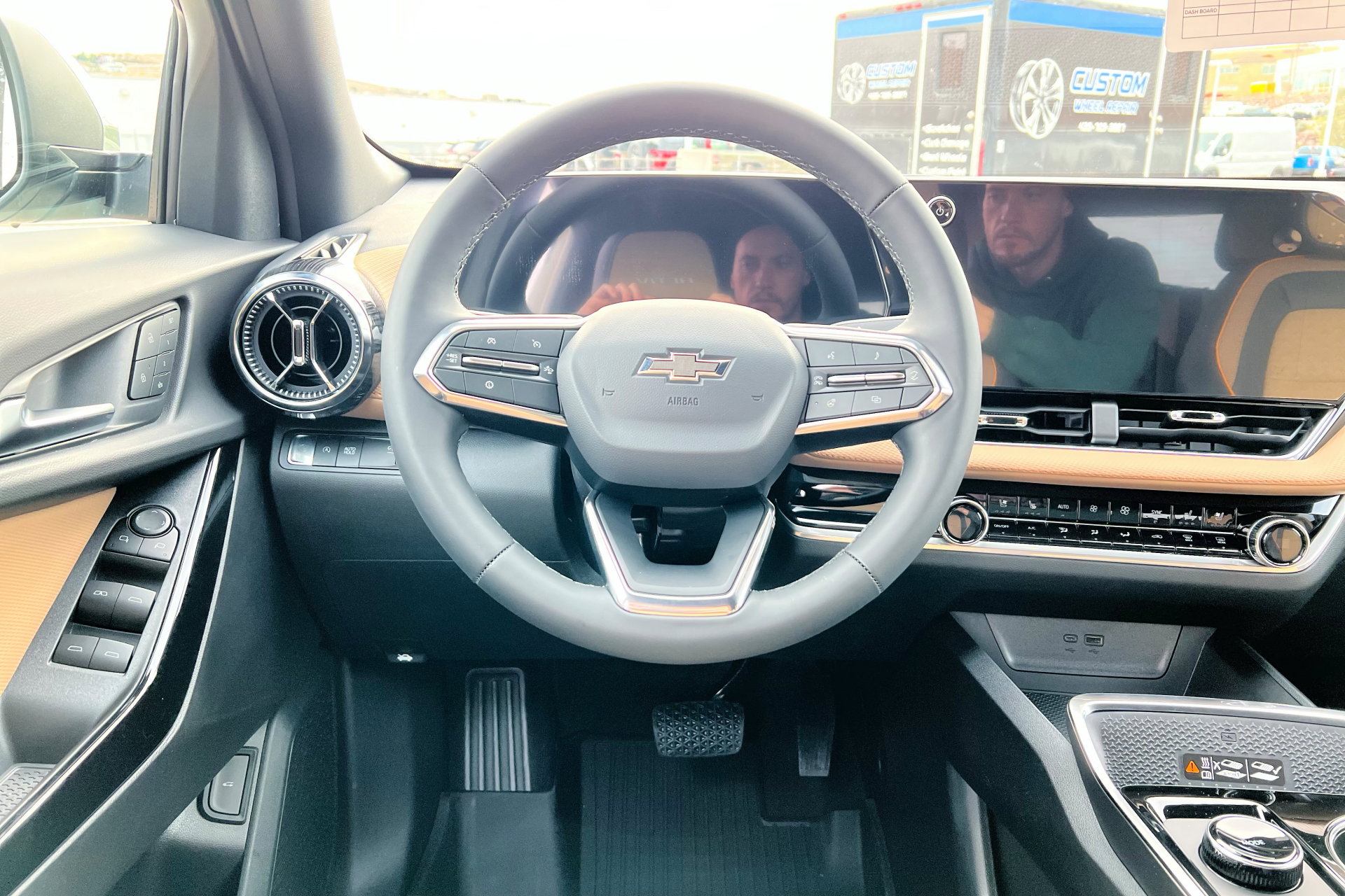 New 2026 Chevrolet Equinox ACTIV image 13