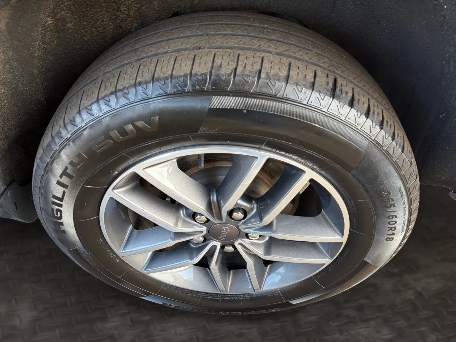 Used 2019 Jeep Grand Cherokee Limited AWD/4WD image 42