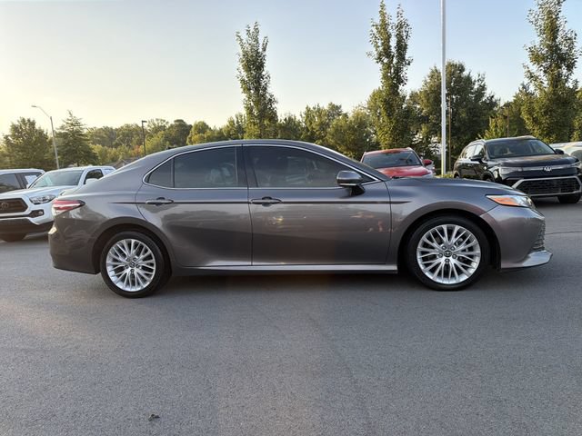 Used 2018 Toyota Camry XLE w/ Driver Assist Package FWD image 2