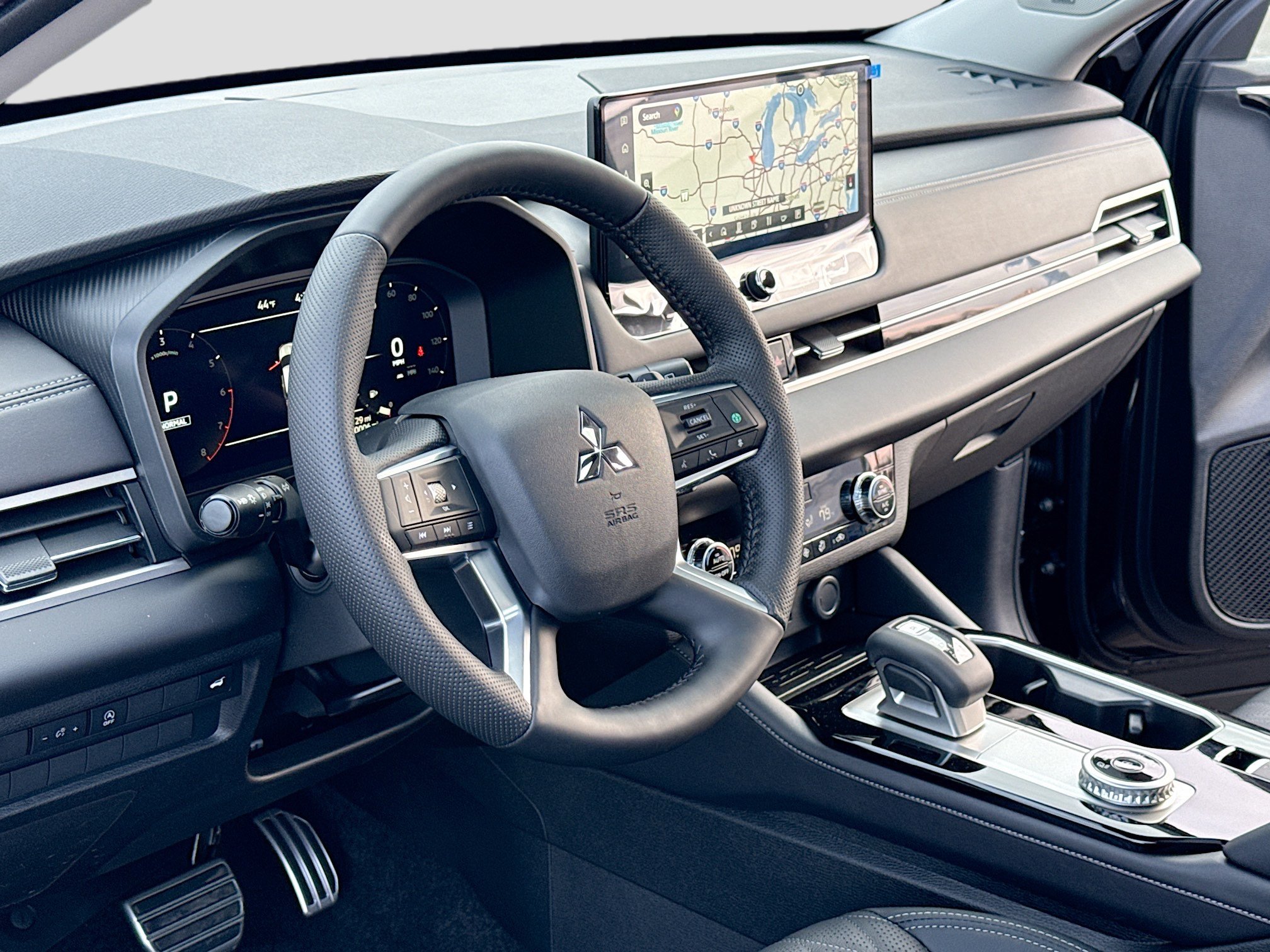New 2026 Mitsubishi Outlander SEL FWD image 4