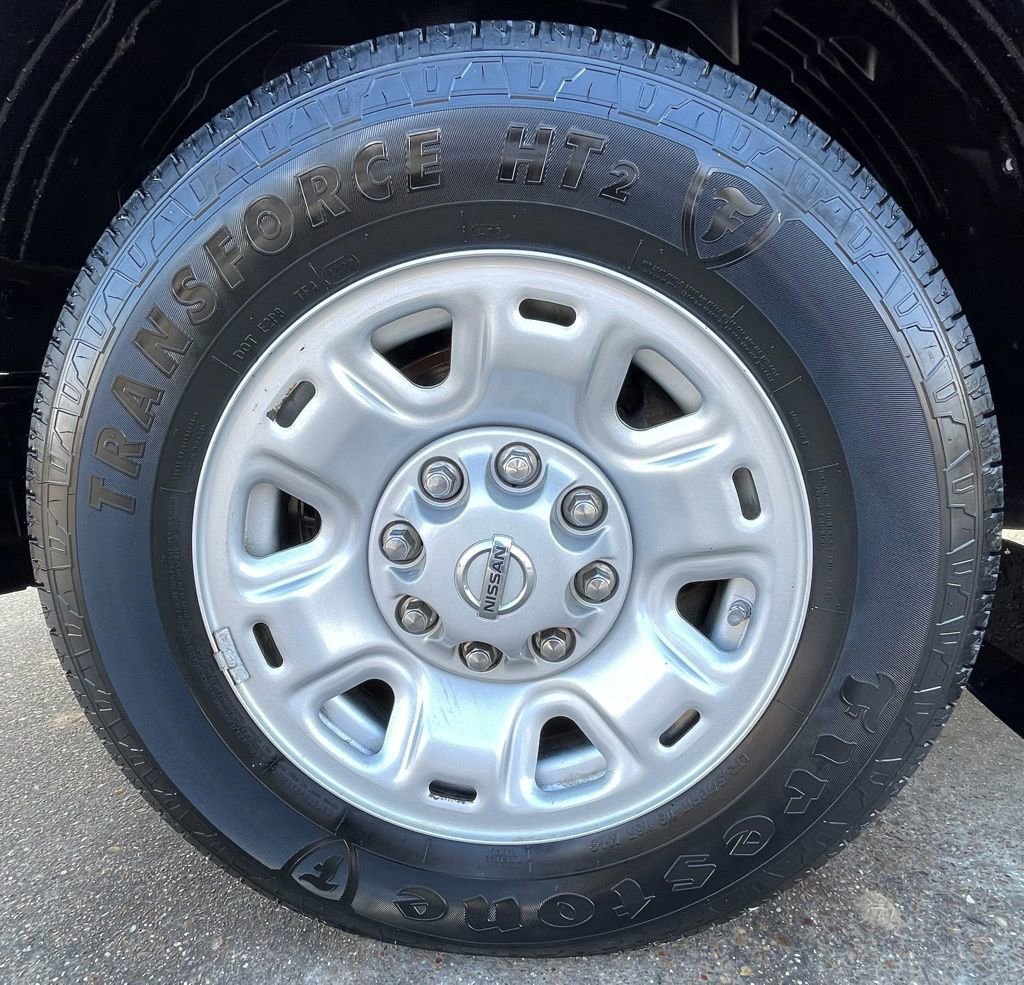 Used 2020 Nissan NV 2500 SV image 14