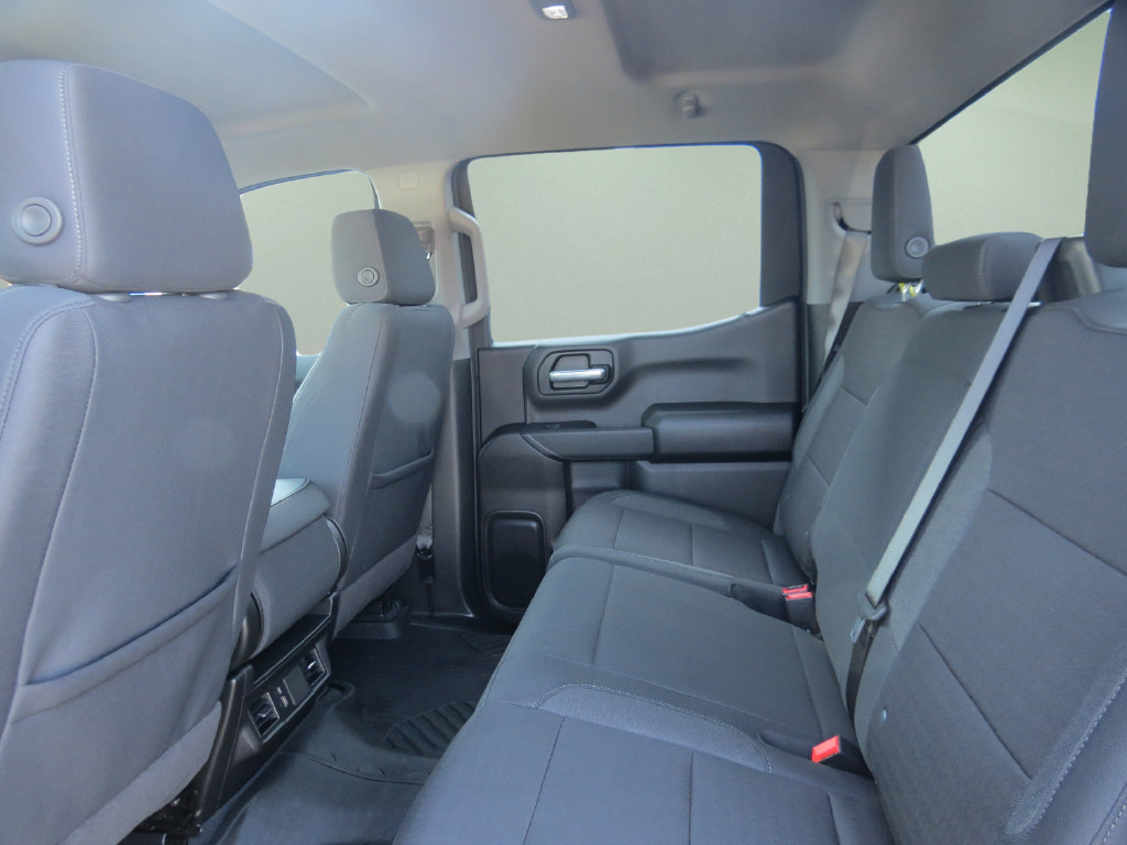 Certified 2026 Chevrolet Silverado 1500 Custom AWD/4WD image 14