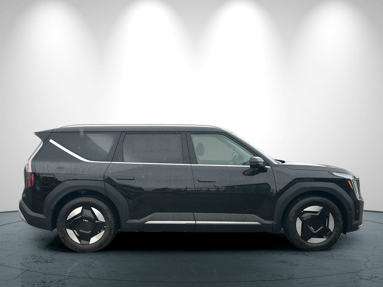 New 2026 Kia EV9 Wind AWD/4WD image 3