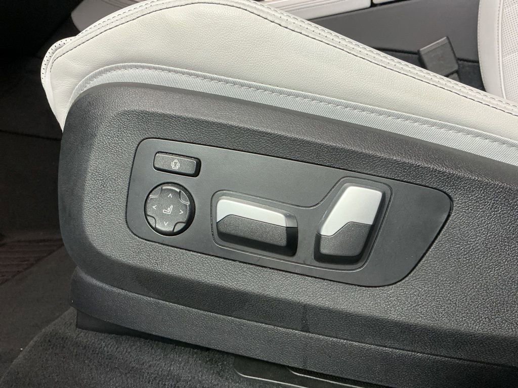 Certified 2025 BMW X5 sDrive40i RWD image 20