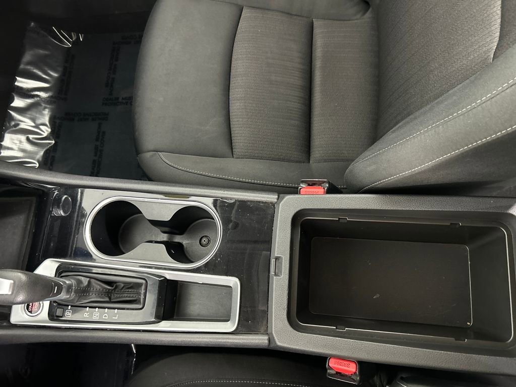 Used 2024 Nissan Altima 2.5 SV image 15