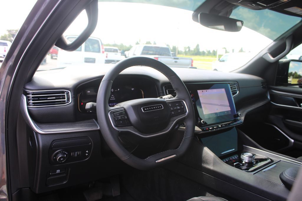 Used 2024 Jeep Wagoneer Series II AWD/4WD image 26