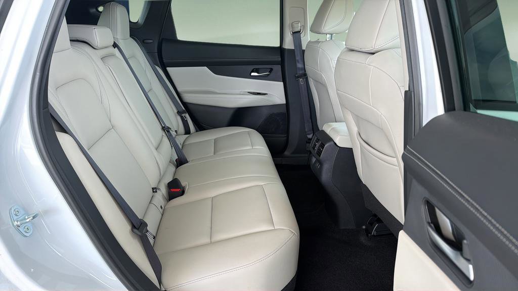 Certified 2025 Nissan Murano SL w/ Cargo Package AWD/4WD image 15