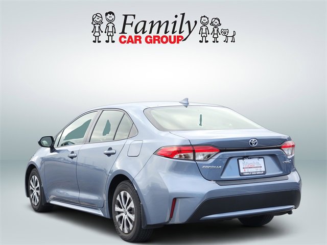 Used 2022 Toyota Corolla LE image 3