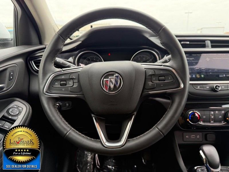 Used 2023 Buick Encore GX Preferred w/ Cold Weather Comfort Package image 17