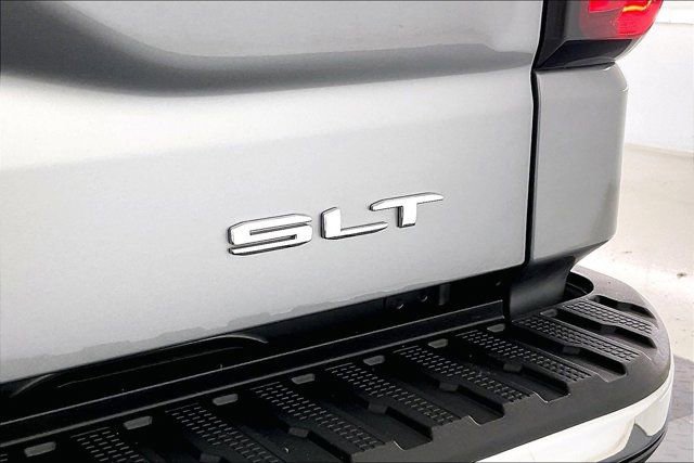 Used 2023 GMC Sierra 1500 SLT w/ SLT Premium Package AWD/4WD image 7