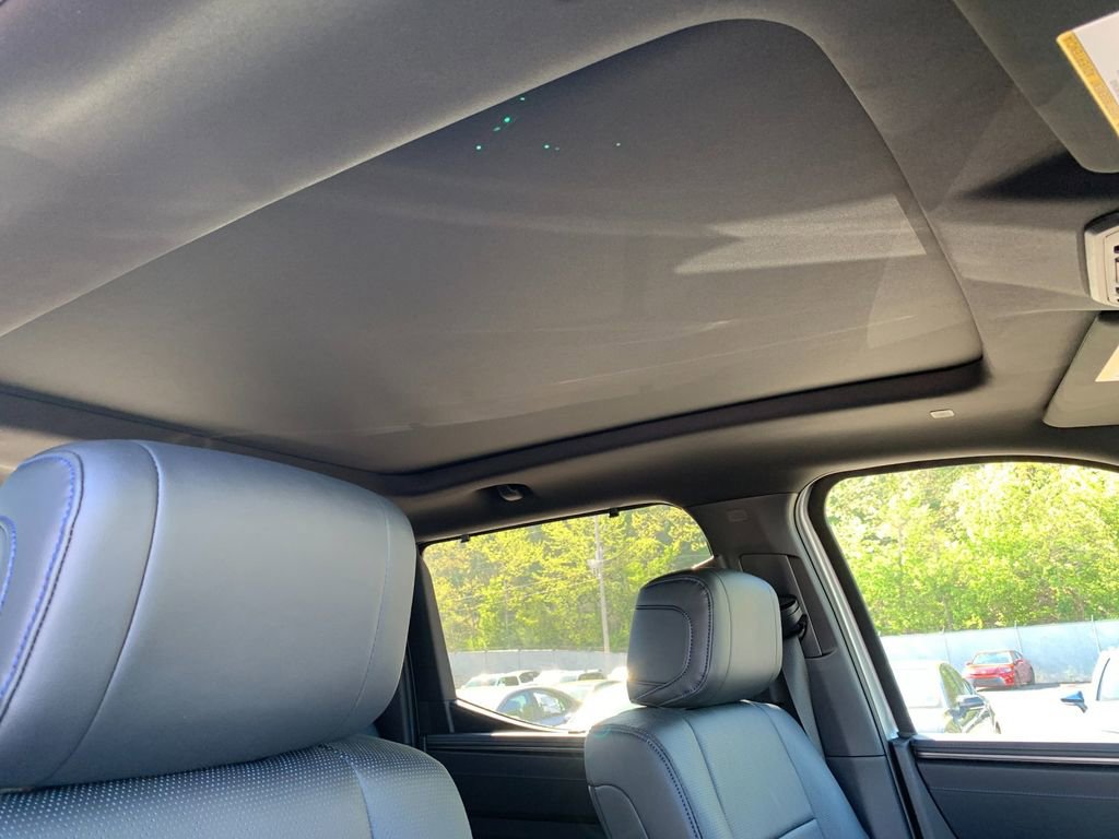 New 2026 Toyota Tundra Platinum AWD/4WD image 17