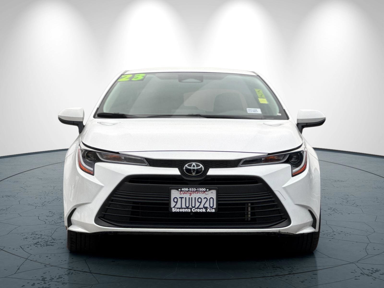 Used 2023 Toyota Corolla LE image 9