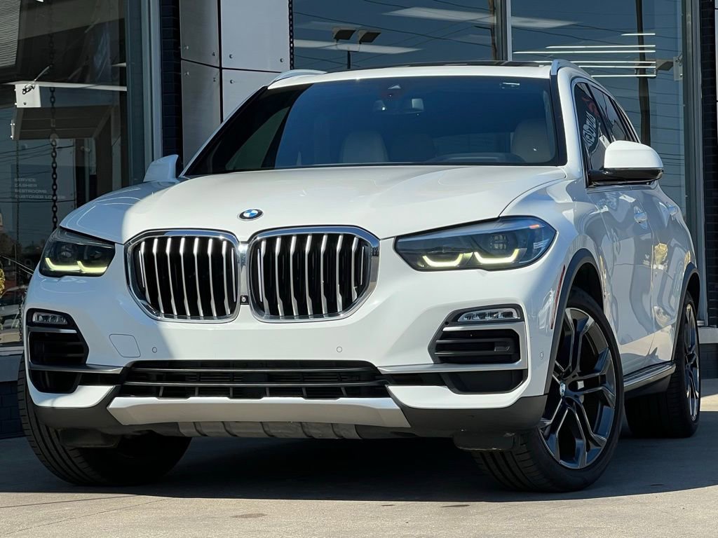 Used 2019 BMW X5 xDrive40i w/ Convenience Package image 1