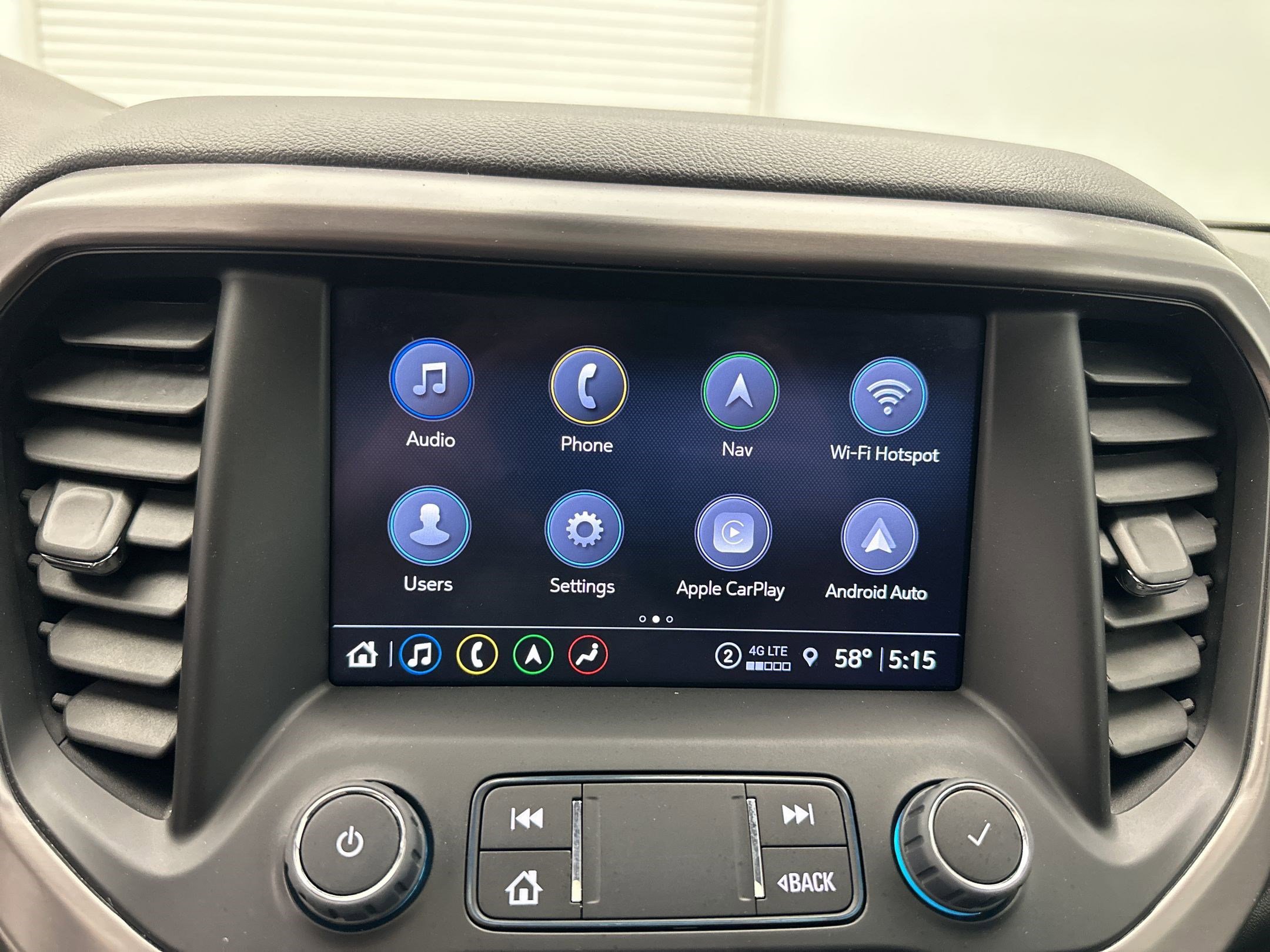 Certified 2023 GMC Acadia AT4 w/ Technology Package AWD/4WD image 22