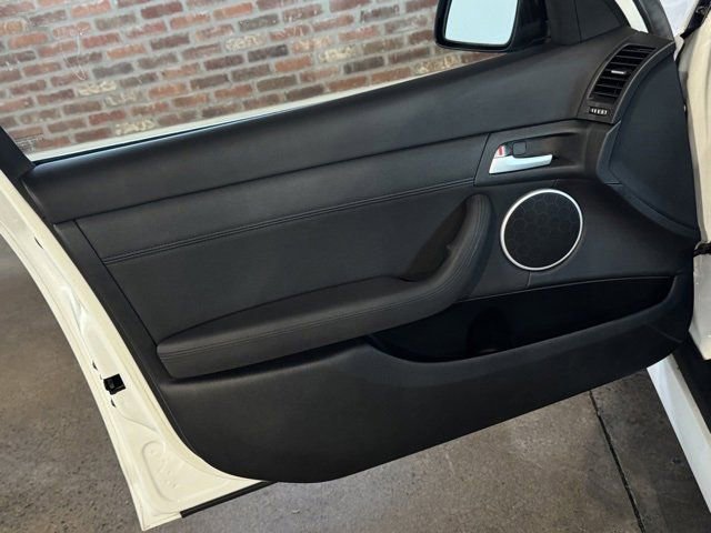 Used 2009 Pontiac G8 GT w/ Premium Package image 37