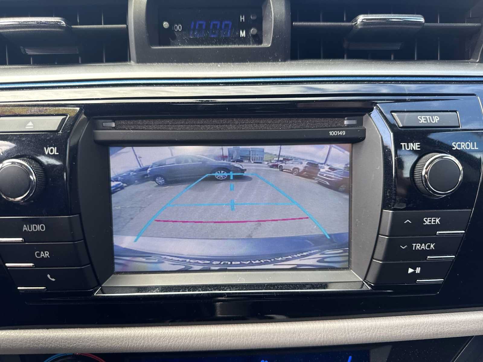 Used 2015 Toyota Corolla LE FWD image 17