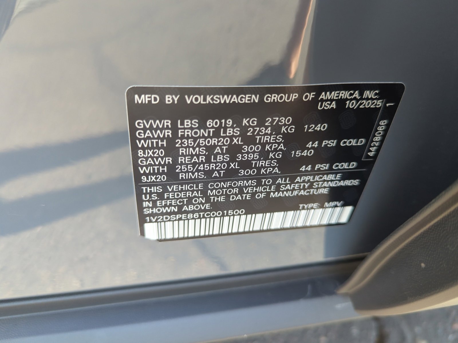 New 2026 Volkswagen ID.4 Pro image 24