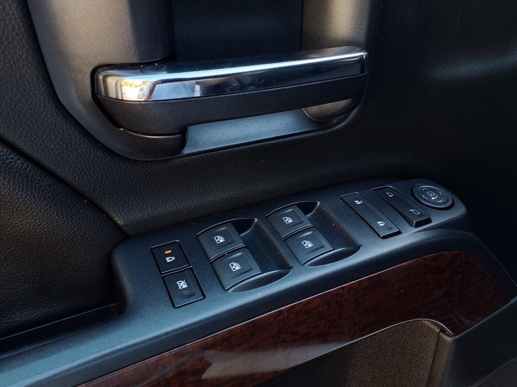 Used 2018 GMC Sierra 1500 SLE w/ SLE Value Package image 17