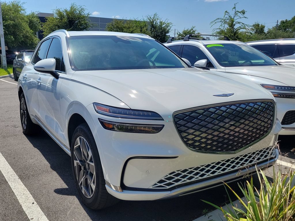 Used 2026 Genesis Electrified GV70 AWD/4WD image 4